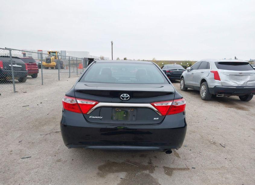 Photo 16 of 2017 Toyota Camry SE (VIN 4T1BF1FK9HU353908)