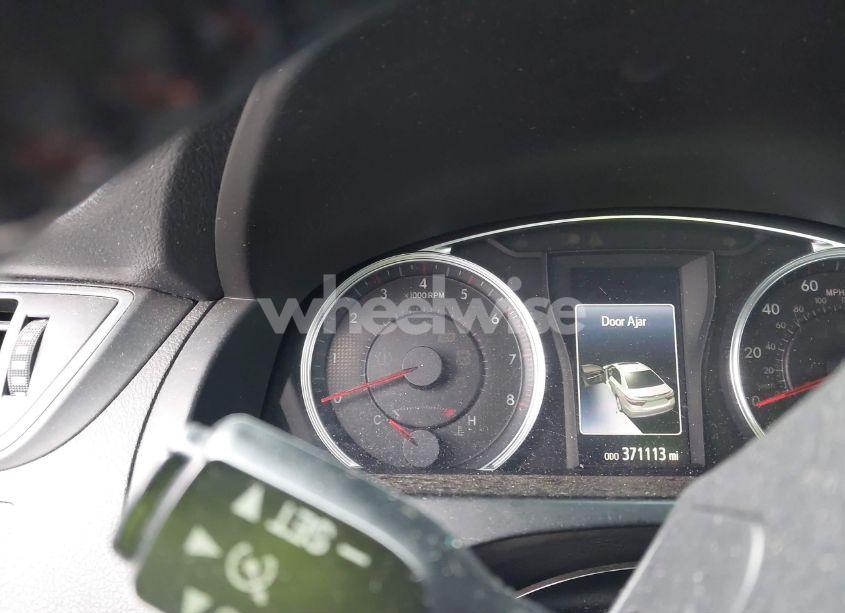 Photo 15 of 2017 Toyota Camry SE (VIN 4T1BF1FK9HU354900)