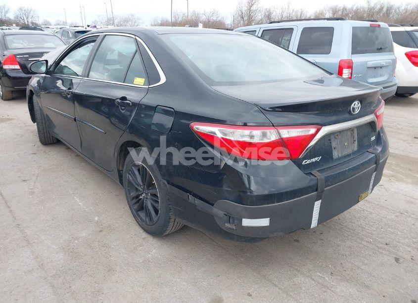 Photo 3 of 2017 Toyota Camry SE (VIN 4T1BF1FK9HU354900)