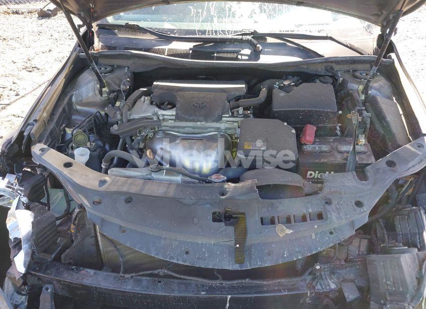 Photo 10 of 2017 Toyota Camry LE (VIN 4T1BF1FK9HU362060)