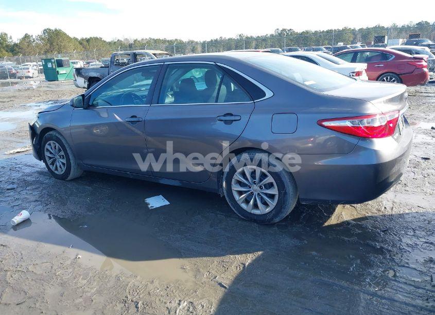 Photo 14 of 2017 Toyota Camry LE (VIN 4T1BF1FK9HU362060)