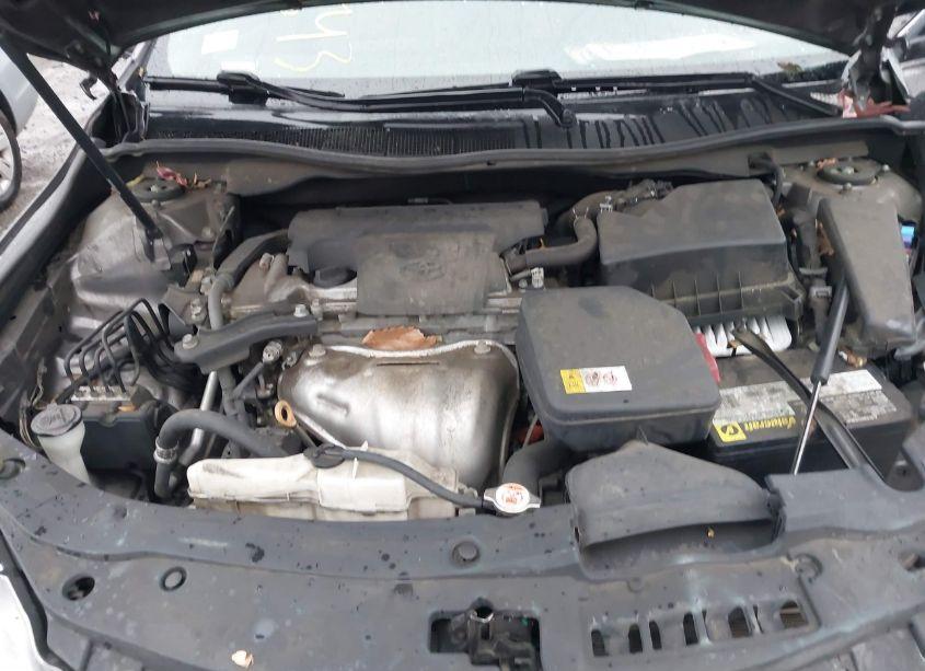 Photo 10 of 2017 Toyota Camry LE (VIN 4T1BF1FK9HU366898)