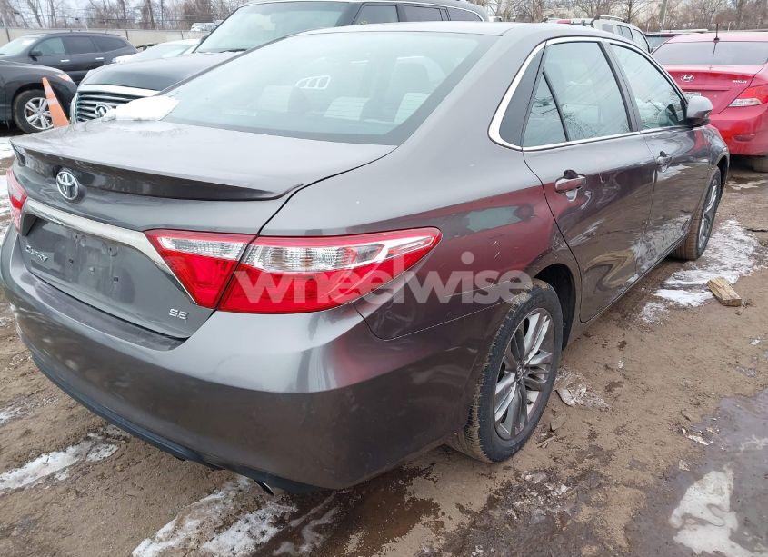 Photo 4 of 2017 Toyota Camry SE (VIN 4T1BF1FK9HU404520)