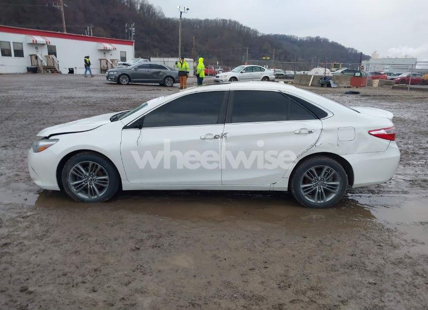 Photo 15 of 2017 Toyota Camry SE (VIN 4T1BF1FK9HU434391)