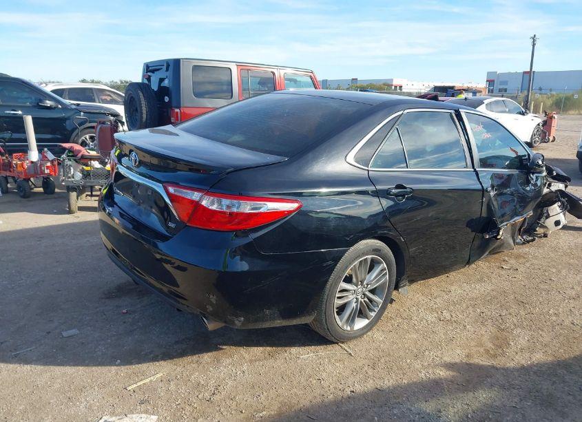 Photo 4 of 2017 Toyota Camry SE (VIN 4T1BF1FK9HU448422)