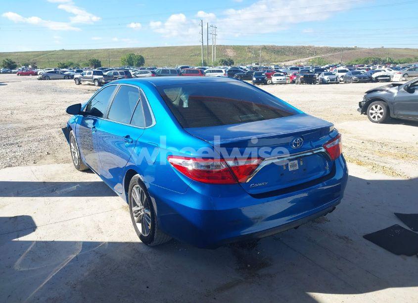 Photo 3 of 2017 Toyota Camry SE (VIN 4T1BF1FK9HU628578)