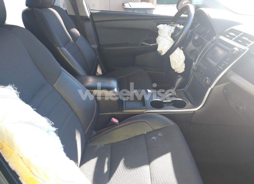 Photo 5 of 2017 Toyota Camry SE (VIN 4T1BF1FK9HU628578)