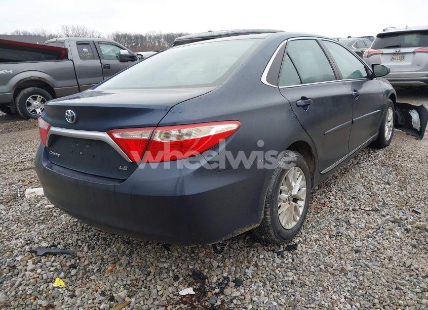 Photo 4 of 2017 Toyota Camry LE (VIN 4T1BF1FK9HU630119)