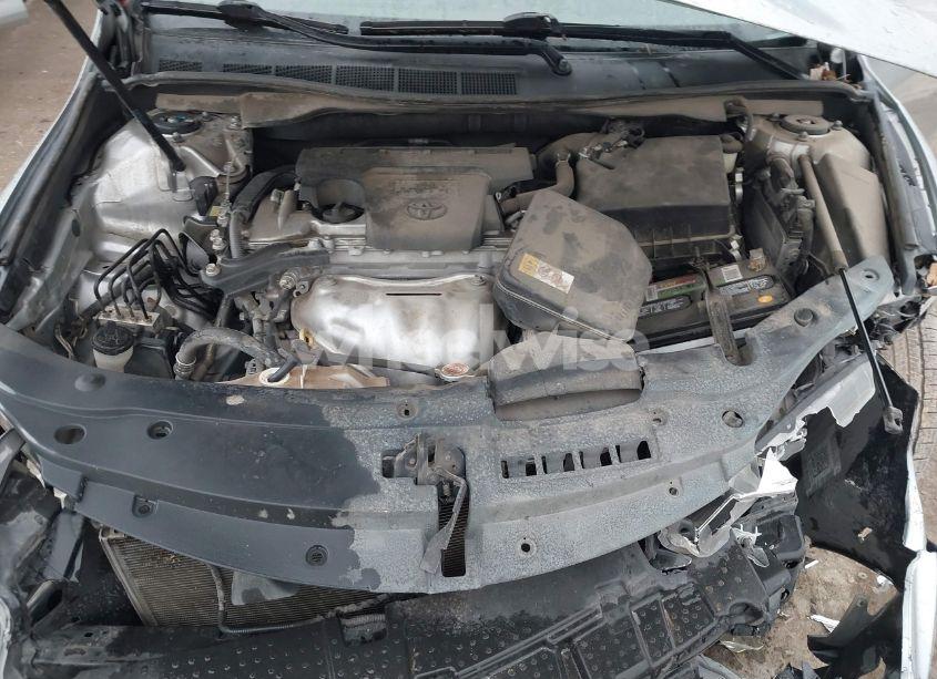 Photo 10 of 2017 Toyota Camry LE (VIN 4T1BF1FK9HU637233)