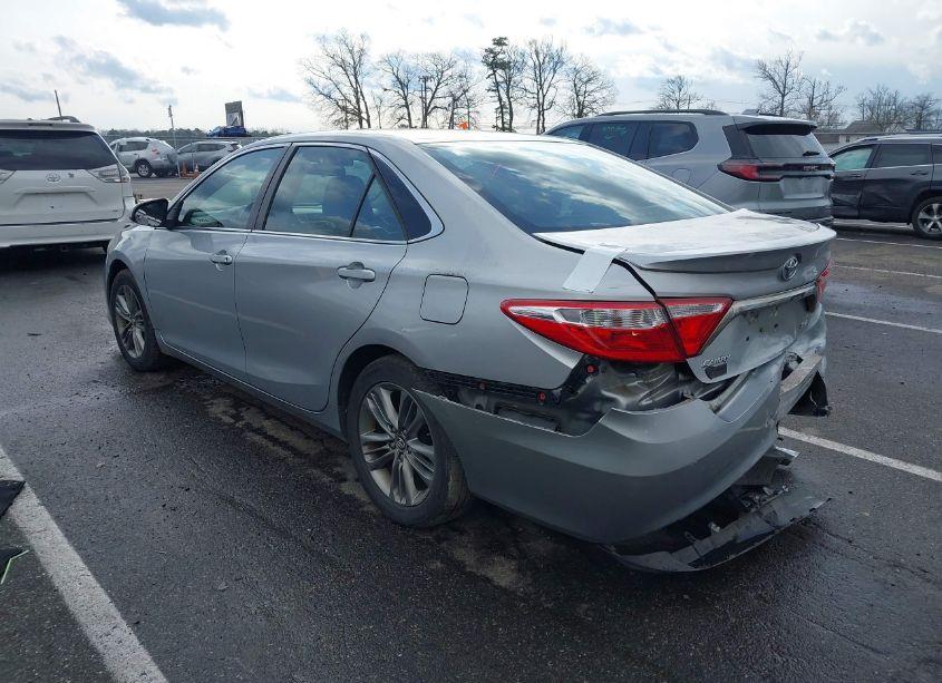 Photo 3 of 2017 Toyota Camry SE (VIN 4T1BF1FK9HU642223)