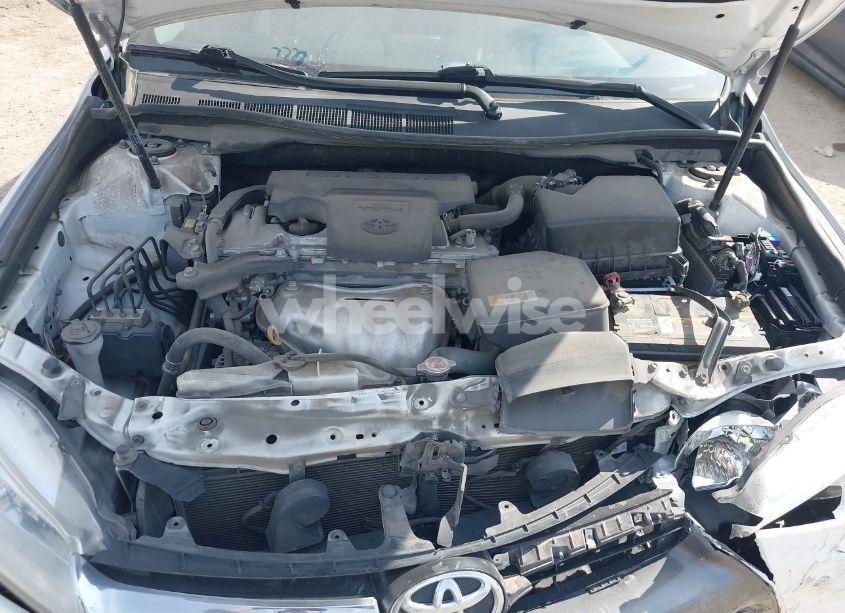 Photo 10 of 2017 Toyota Camry LE (VIN 4T1BF1FK9HU649432)