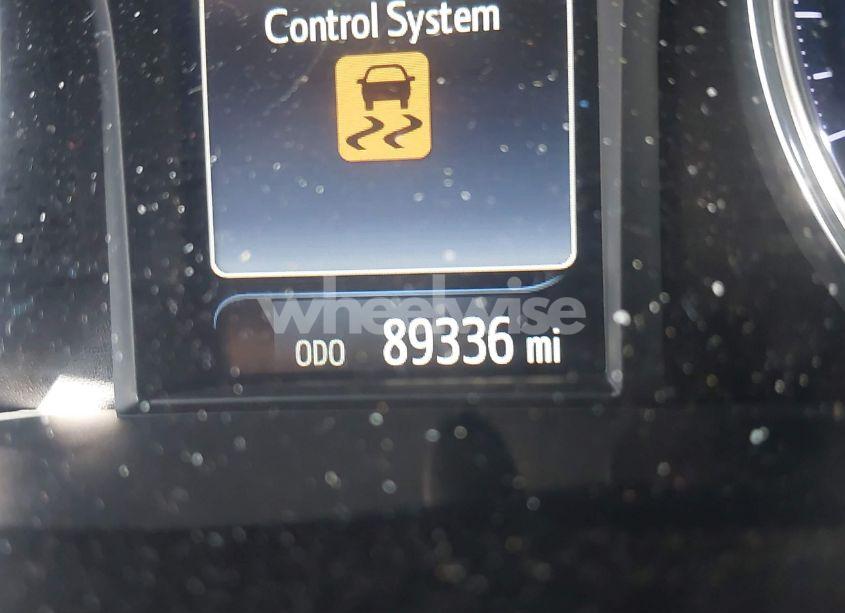 Photo 16 of 2017 Toyota Camry LE (VIN 4T1BF1FK9HU649432)