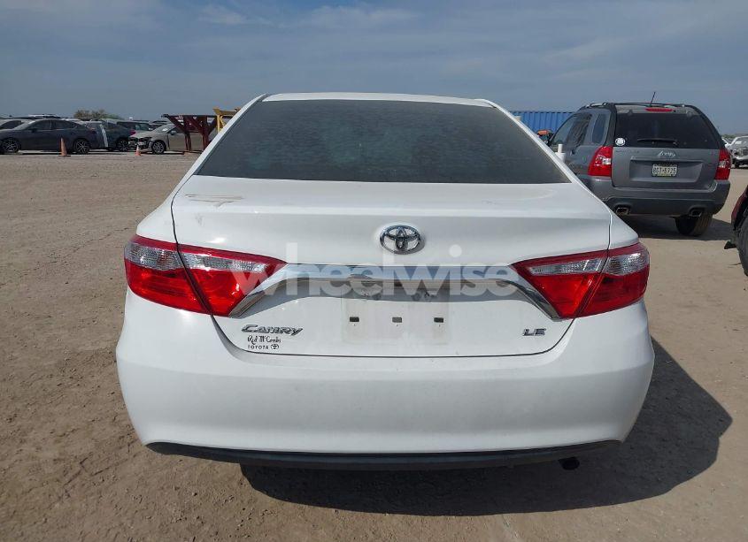 Photo 17 of 2017 Toyota Camry LE (VIN 4T1BF1FK9HU649432)