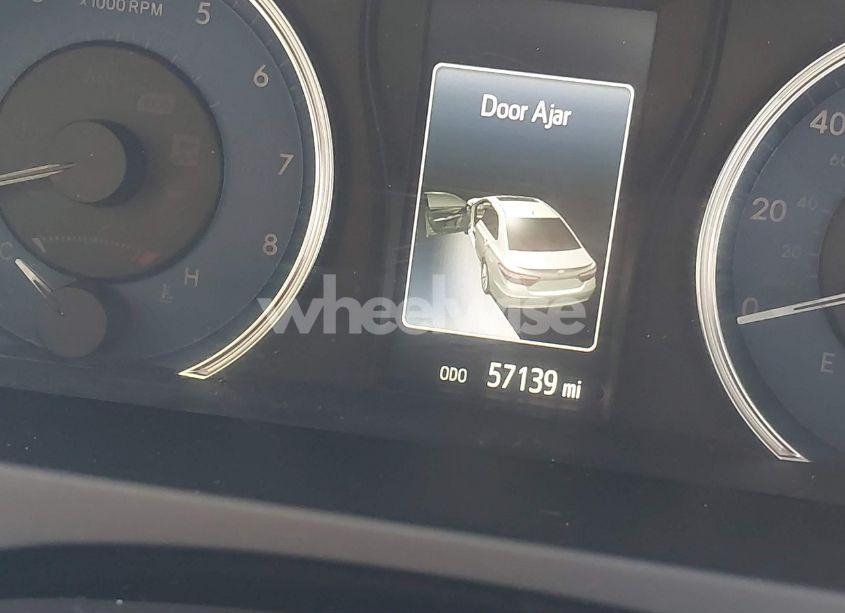 Photo 15 of 2017 Toyota Camry LE (VIN 4T1BF1FK9HU683287)