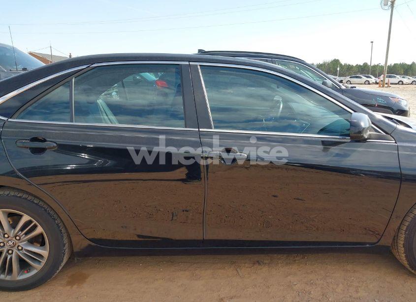 Photo 13 of 2017 Toyota Camry SE (VIN 4T1BF1FK9HU696945)