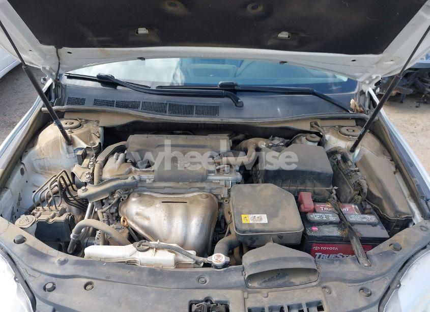 Photo 10 of 2017 Toyota Camry LE (VIN 4T1BF1FK9HU705515)