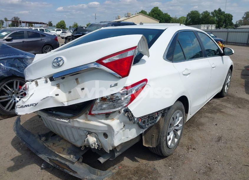 Photo 4 of 2017 Toyota Camry LE (VIN 4T1BF1FK9HU705515)