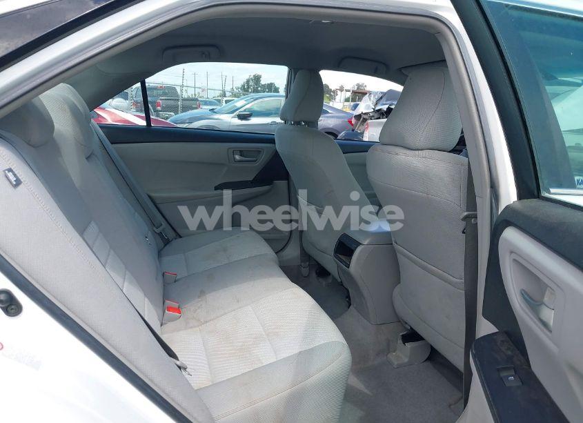 Photo 8 of 2017 Toyota Camry LE (VIN 4T1BF1FK9HU705515)