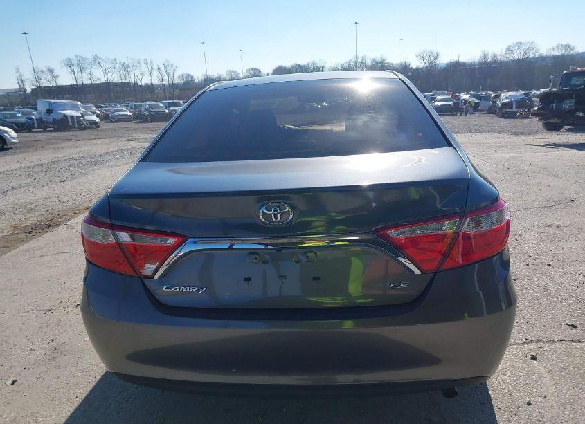 Photo 16 of 2017 Toyota Camry LE (VIN 4T1BF1FK9HU708429)