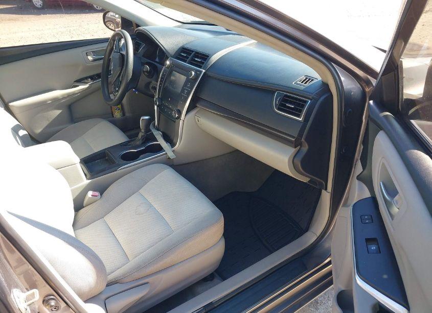 Photo 5 of 2017 Toyota Camry LE (VIN 4T1BF1FK9HU708429)