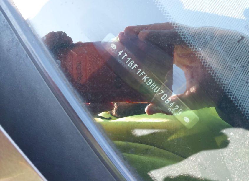 Photo 9 of 2017 Toyota Camry LE (VIN 4T1BF1FK9HU708429)