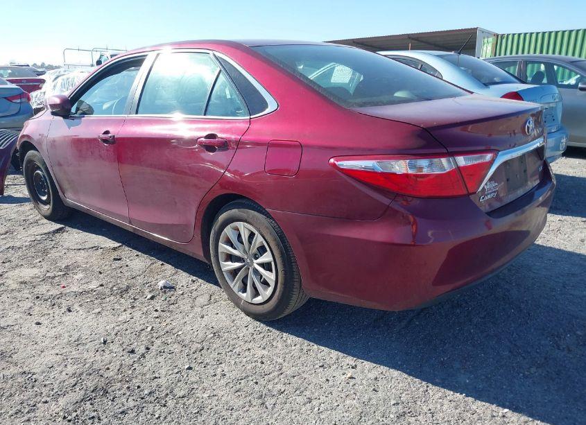 Photo 3 of 2017 Toyota Camry LE (VIN 4T1BF1FK9HU725179)