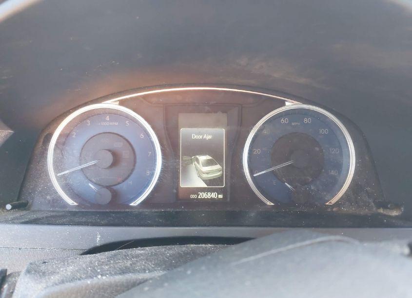 Photo 7 of 2017 Toyota Camry LE (VIN 4T1BF1FK9HU725179)