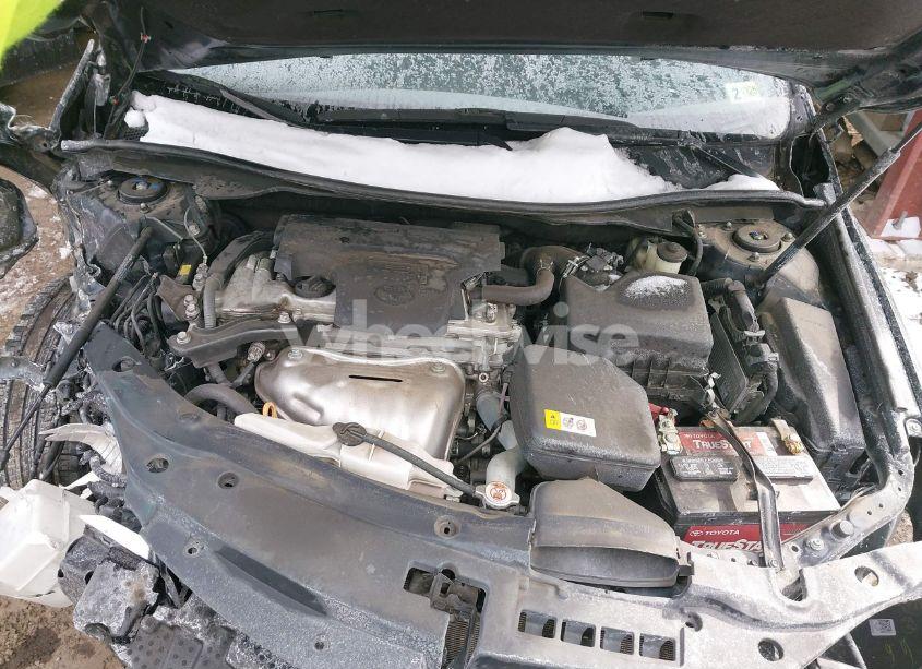 Photo 10 of 2017 Toyota Camry SE (VIN 4T1BF1FK9HU729989)