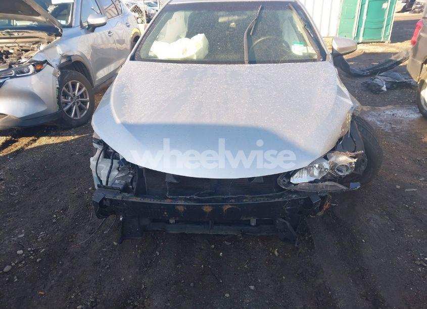 Photo 11 of 2017 Toyota Camry SE (VIN 4T1BF1FK9HU740250)