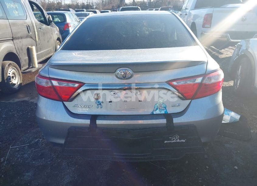 Photo 15 of 2017 Toyota Camry SE (VIN 4T1BF1FK9HU740250)