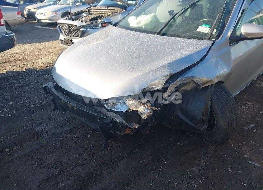 Photo 6 of 2017 Toyota Camry SE (VIN 4T1BF1FK9HU740250)