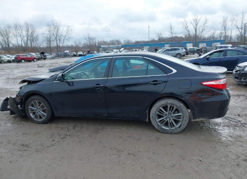 Photo 14 of 2017 Toyota Camry SE (VIN 4T1BF1FK9HU774883)