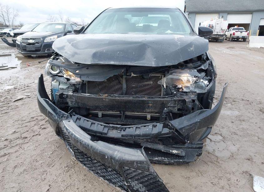 Photo 6 of 2017 Toyota Camry SE (VIN 4T1BF1FK9HU774883)