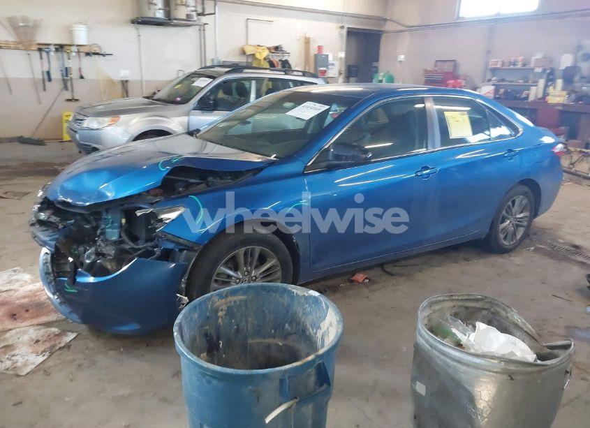 Photo 2 of 2017 Toyota Camry SE (VIN 4T1BF1FK9HU806229)