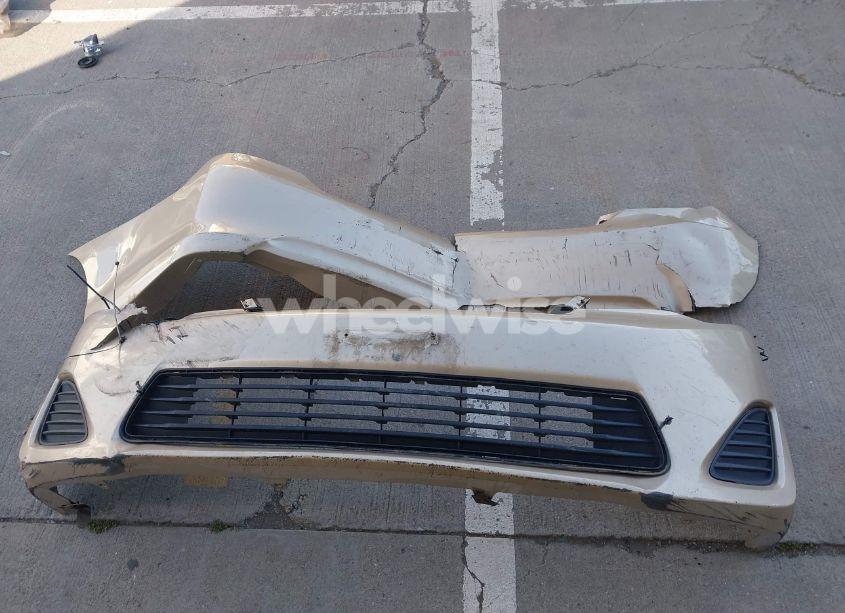 Photo 12 of 2012 Toyota Camry LE (VIN 4T1BF1FKXCU035370)