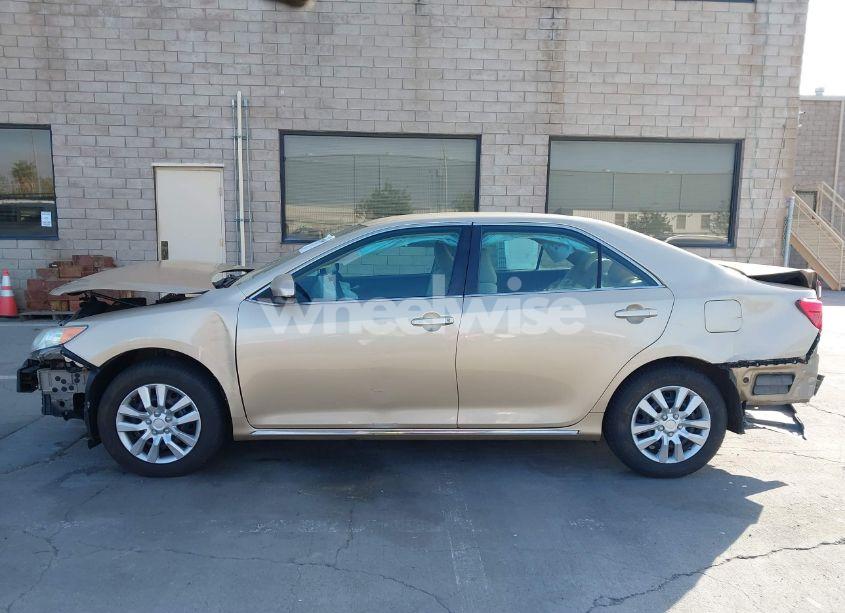 Photo 15 of 2012 Toyota Camry LE (VIN 4T1BF1FKXCU035370)