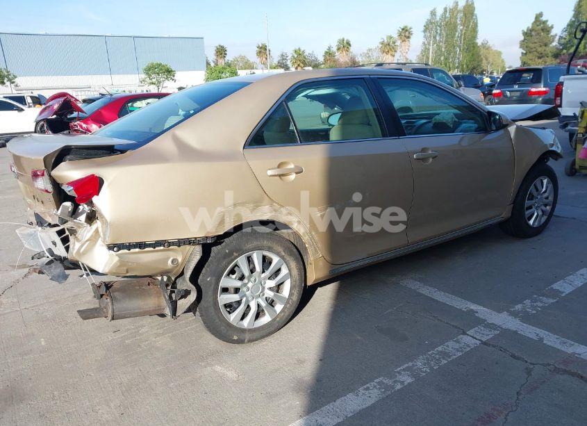 Photo 4 of 2012 Toyota Camry LE (VIN 4T1BF1FKXCU035370)