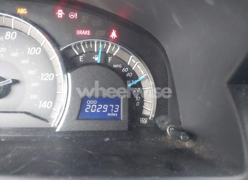 Photo 15 of 2012 Toyota Camry SE (VIN 4T1BF1FKXCU045042)