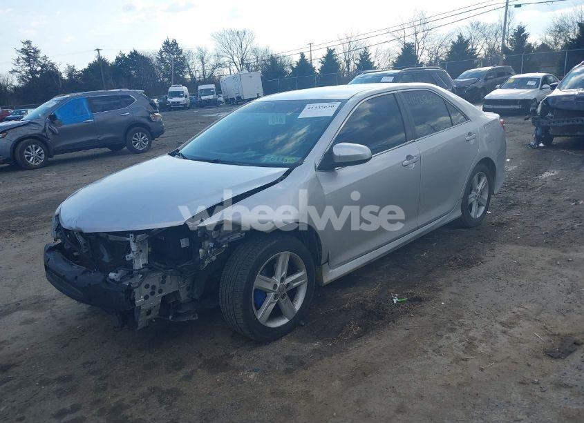 Photo 2 of 2012 Toyota Camry SE (VIN 4T1BF1FKXCU045042)