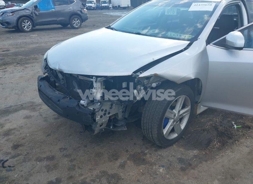 Photo 6 of 2012 Toyota Camry SE (VIN 4T1BF1FKXCU045042)