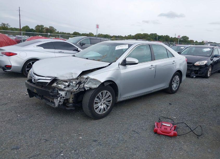 Photo 2 of 2012 Toyota Camry LE (VIN 4T1BF1FKXCU049754)