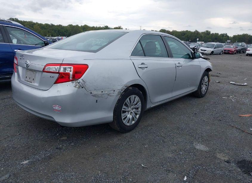 Photo 4 of 2012 Toyota Camry LE (VIN 4T1BF1FKXCU049754)