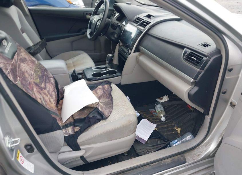 Photo 5 of 2012 Toyota Camry LE (VIN 4T1BF1FKXCU049754)