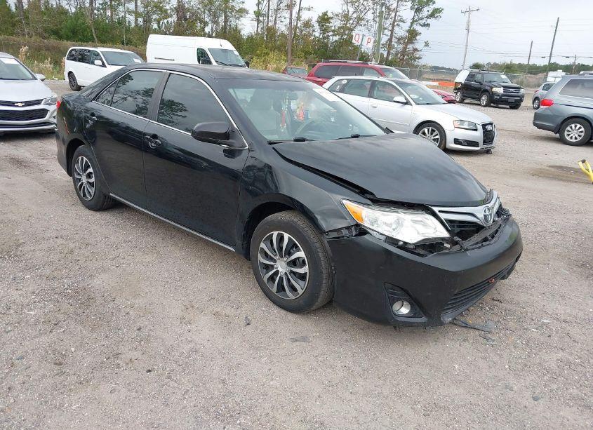 2012 Toyota Camry LE (VIN 4T1BF1FKXCU065758) main photo