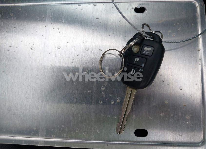 Photo 11 of 2012 Toyota Camry SE (VIN 4T1BF1FKXCU090501)