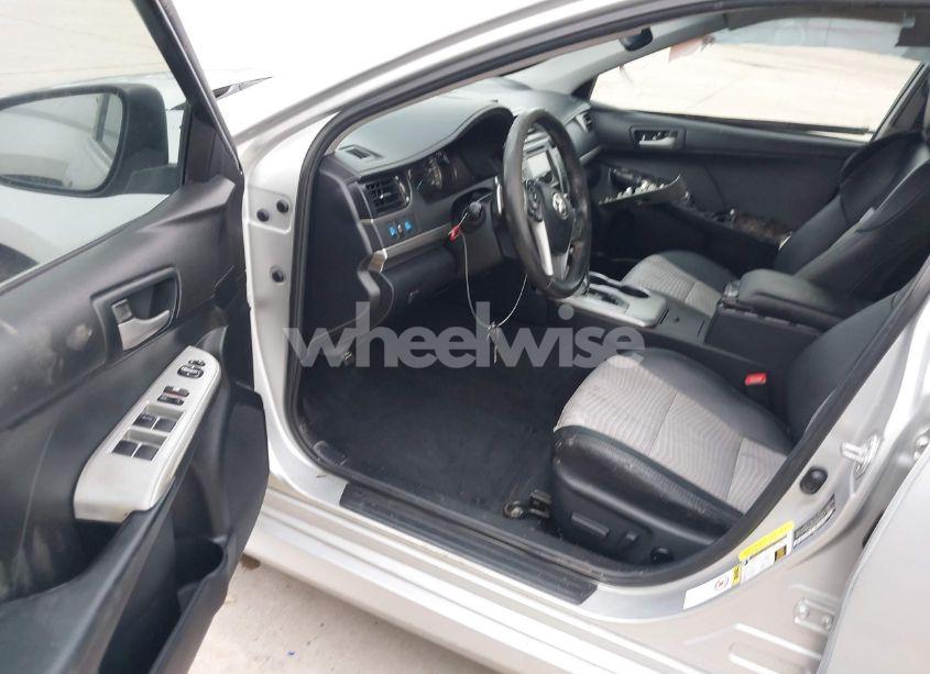 Photo 5 of 2012 Toyota Camry SE (VIN 4T1BF1FKXCU090501)