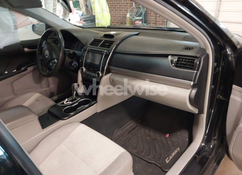 Photo 5 of 2012 Toyota Camry LE (VIN 4T1BF1FKXCU091633)