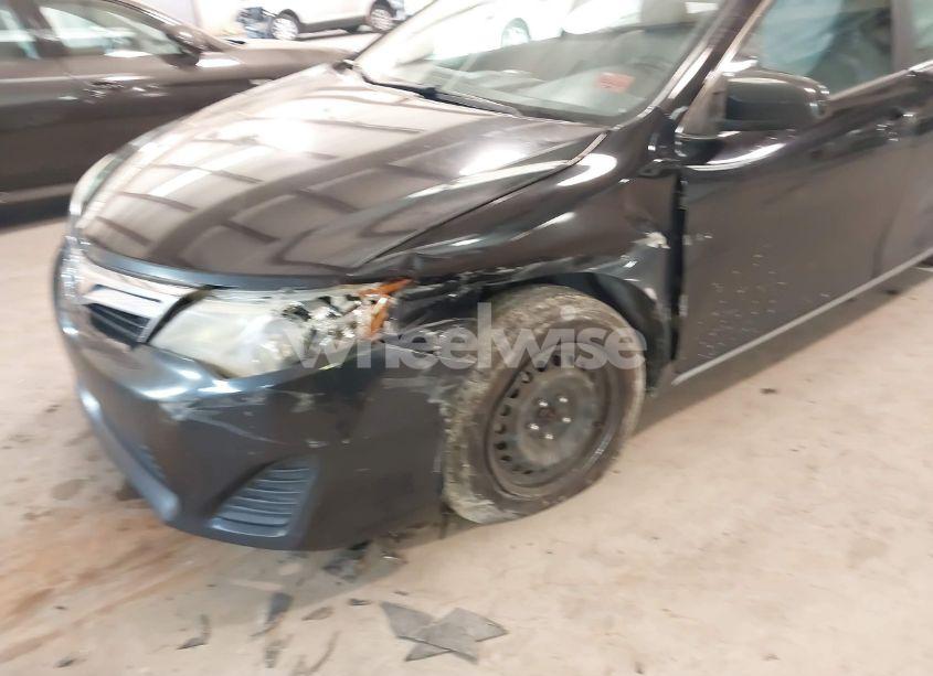 Photo 6 of 2012 Toyota Camry LE (VIN 4T1BF1FKXCU091633)