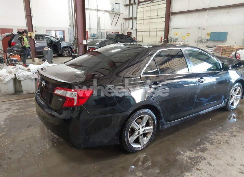 Photo 4 of 2012 Toyota Camry SE (VIN 4T1BF1FKXCU110181)