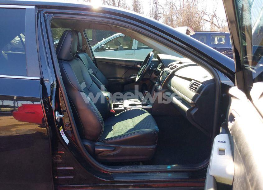 Photo 5 of 2012 Toyota Camry SE (VIN 4T1BF1FKXCU145030)